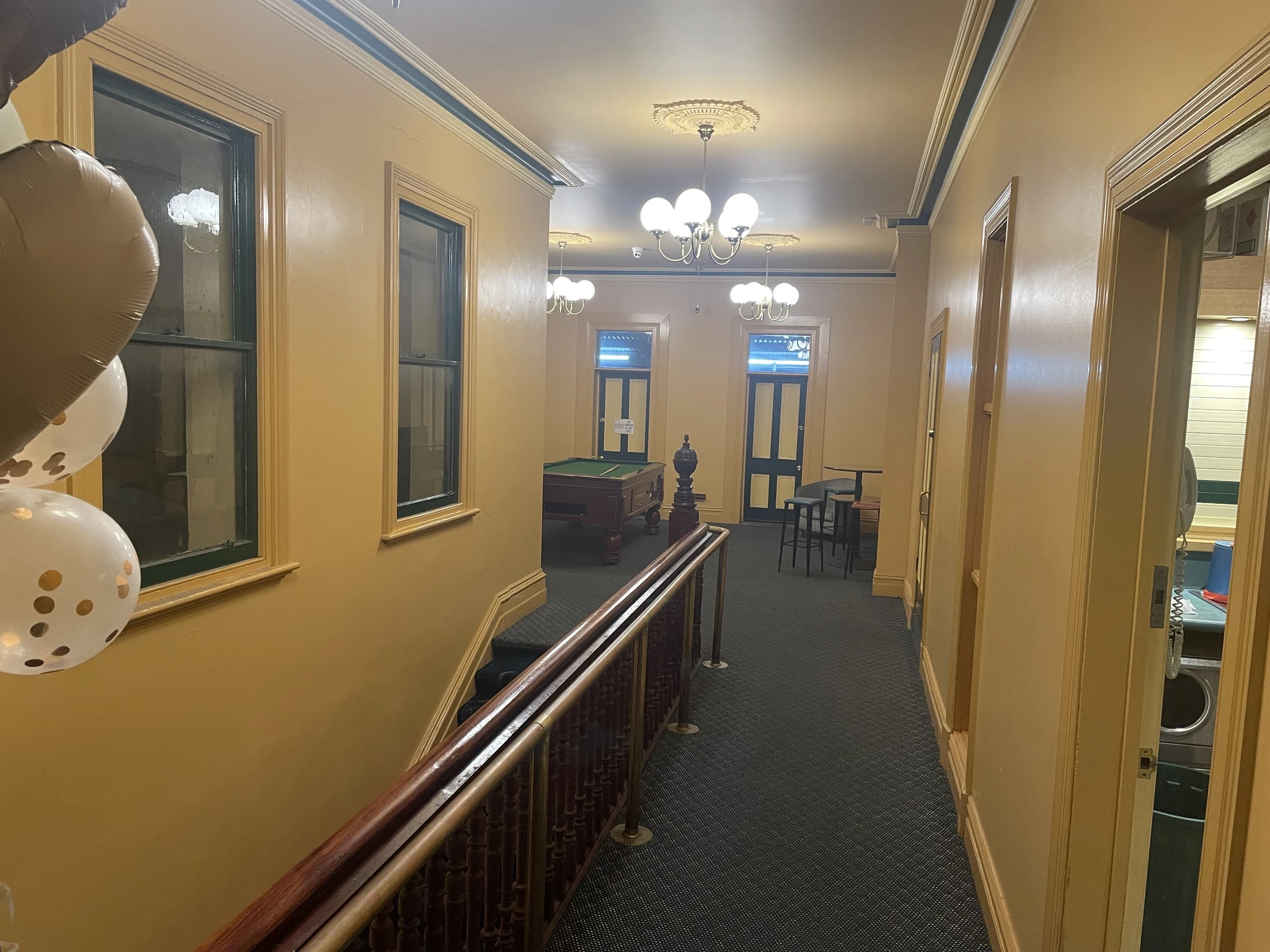 The Austral Hotel Dining and Bistro